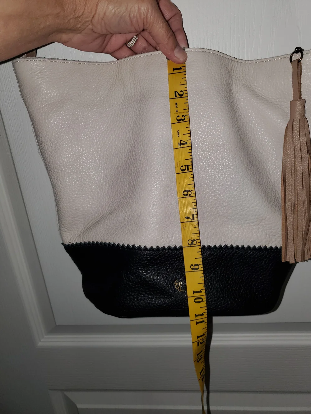 Elliot Lucca Ivory And Black Pebble Leather Hobo Shoulder/ Crossbody NWT